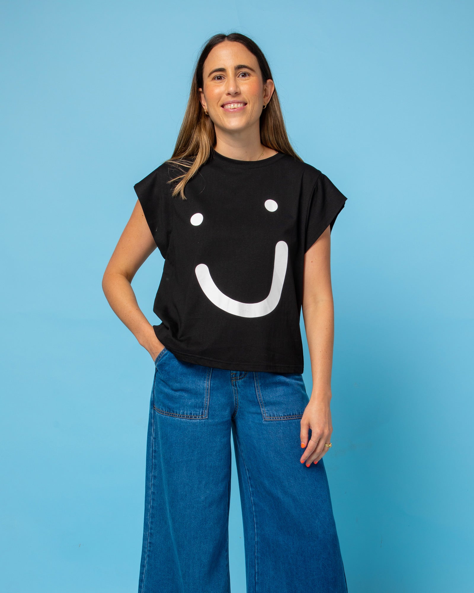 Smile Tee - Black